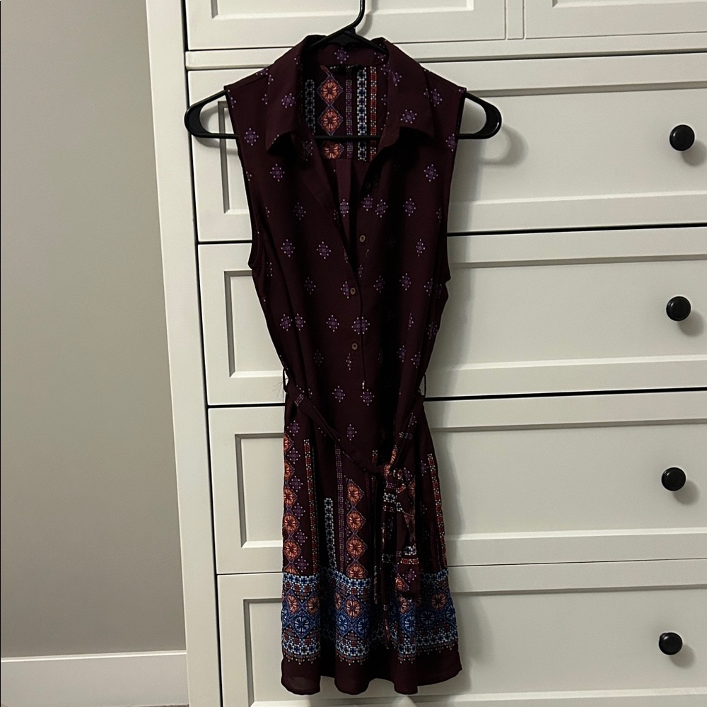 Sleeveless Burgundy Patterned Dress (size small)